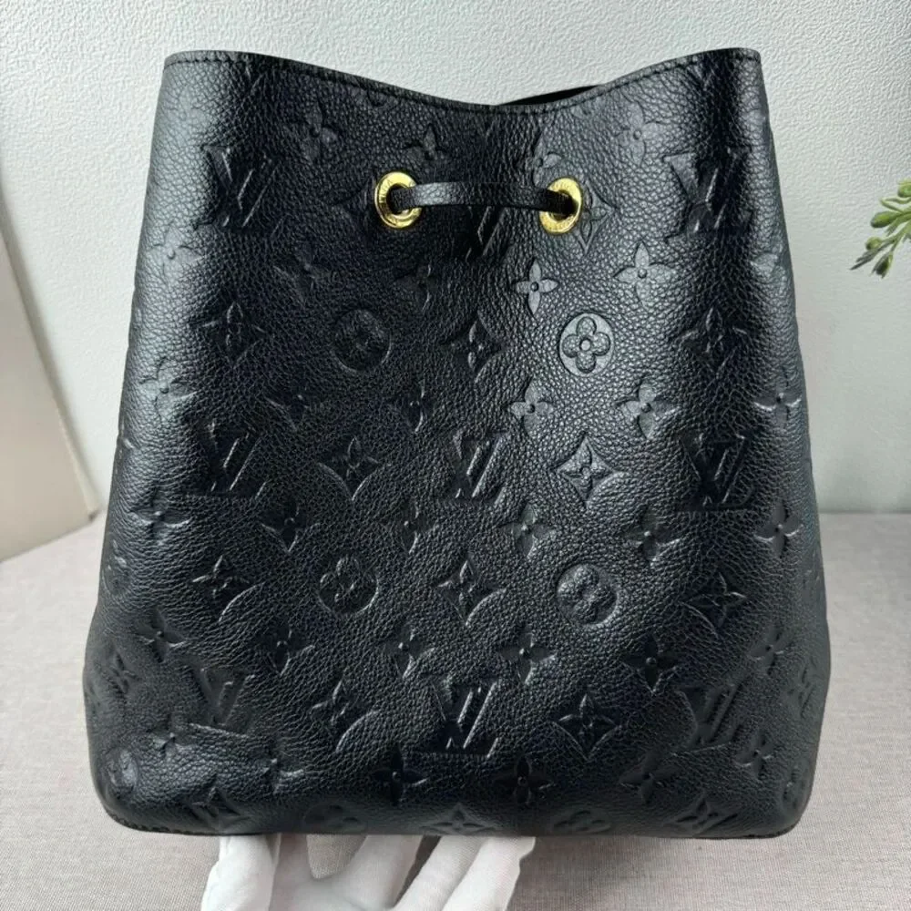 Louis Vuitton Women Pre-Loved Bag Very Good Condition